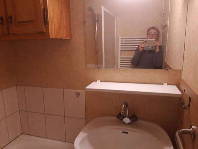 salle de bain Mouliniere, location nevache ALLAIN